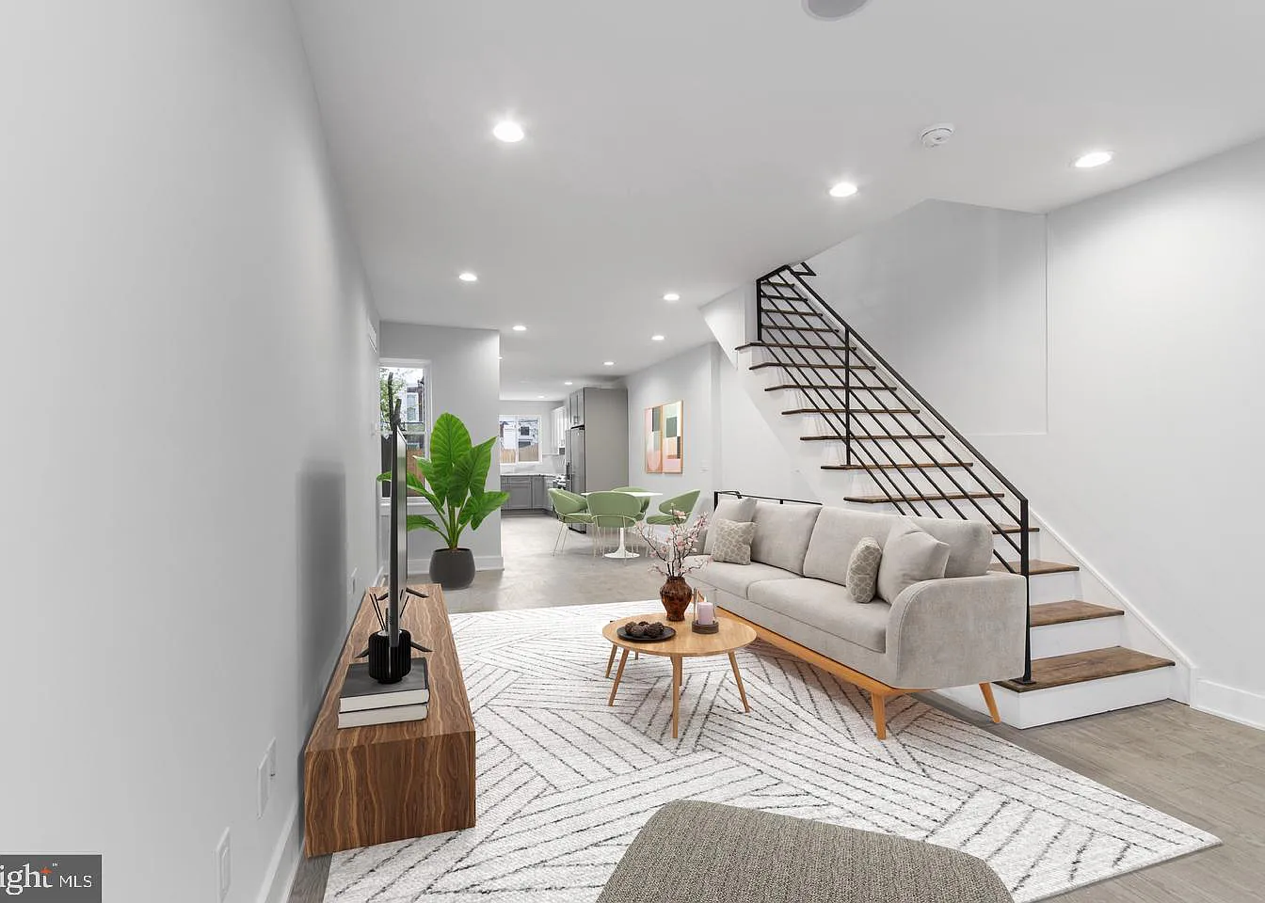 Tulip St Living Room